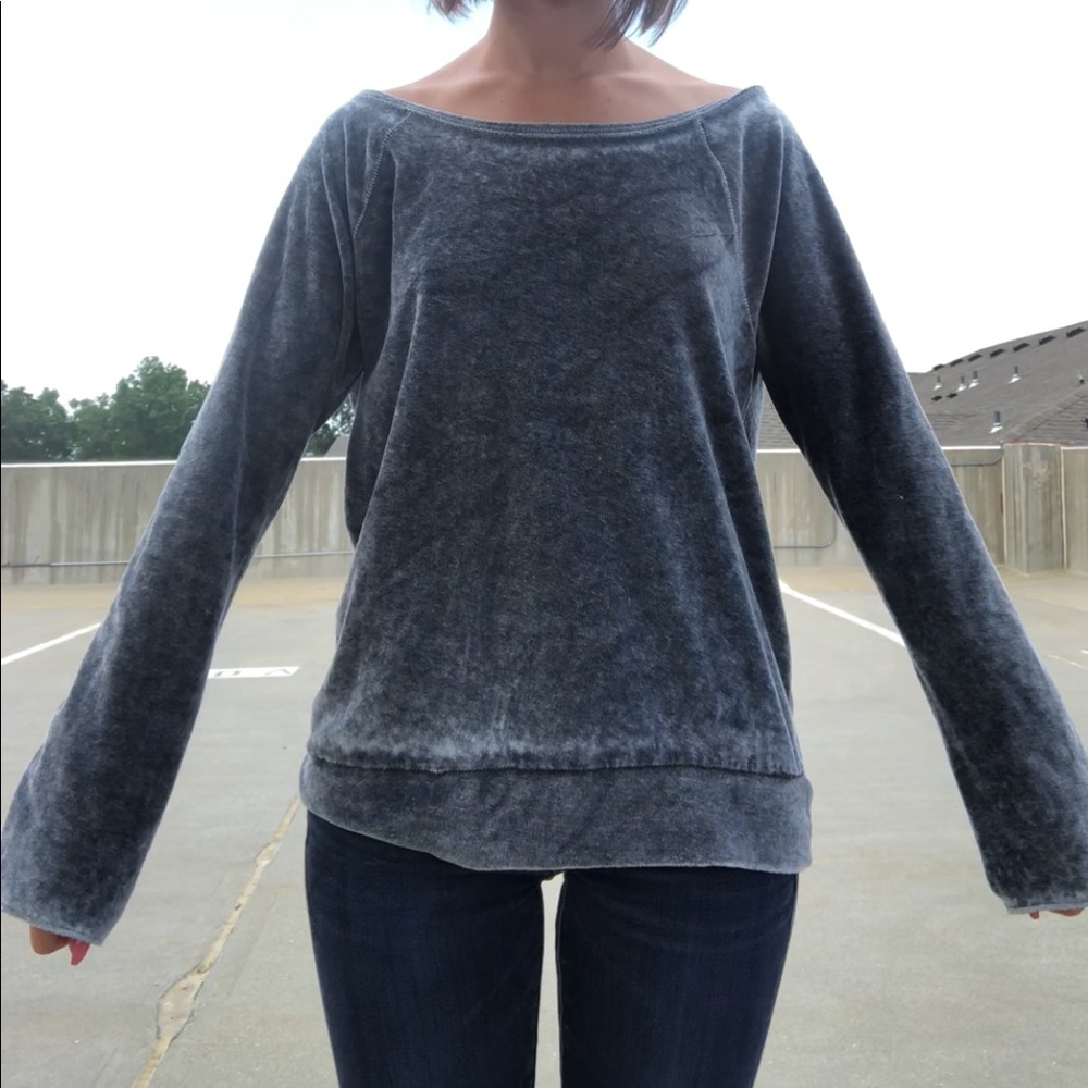 Long sleeve sweater